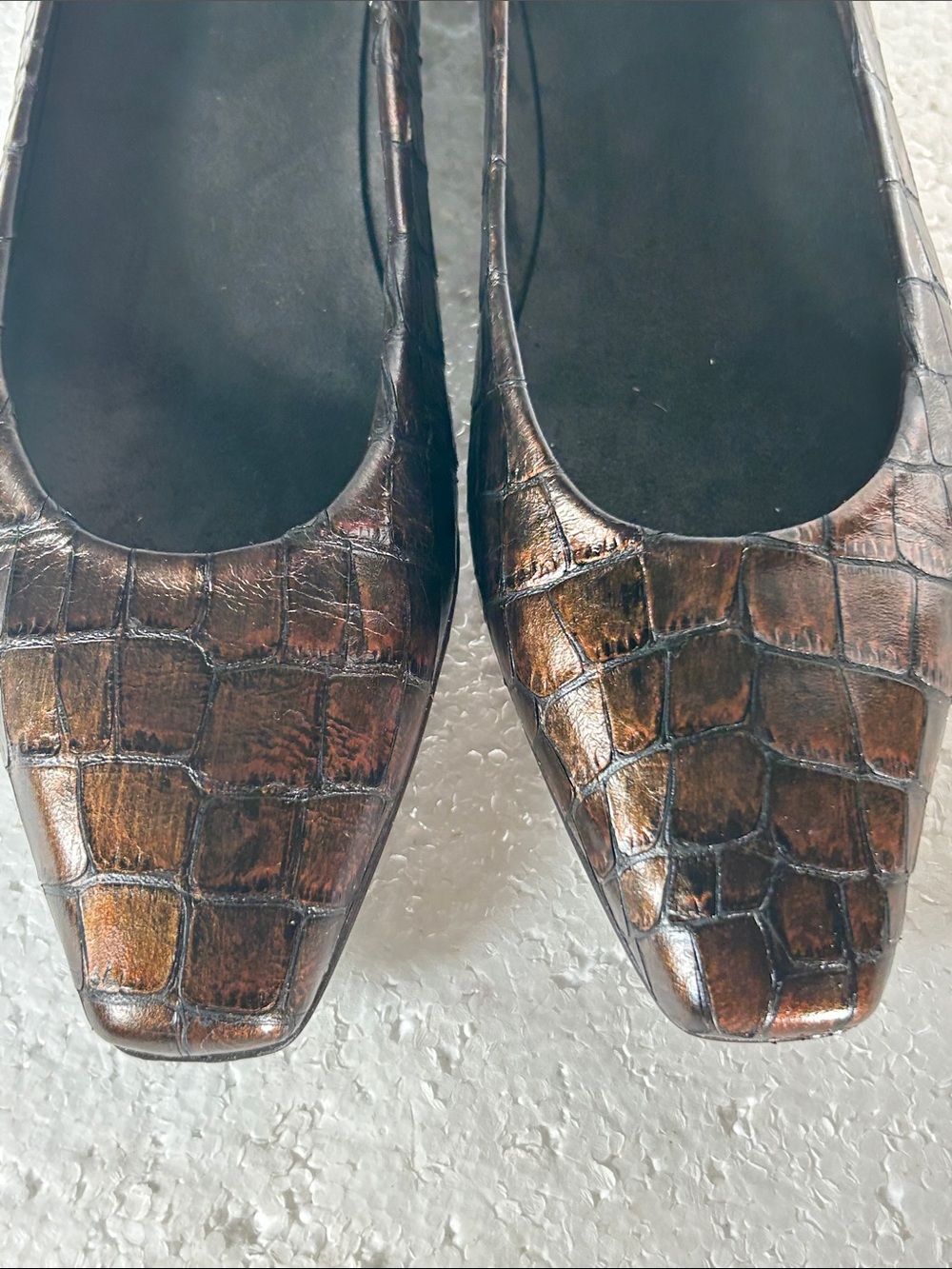 Stuart Weitzman SZ 8 Brown Croc-Embossed Leather Flats Chic Old Money Luxury - Picture 6 of 10